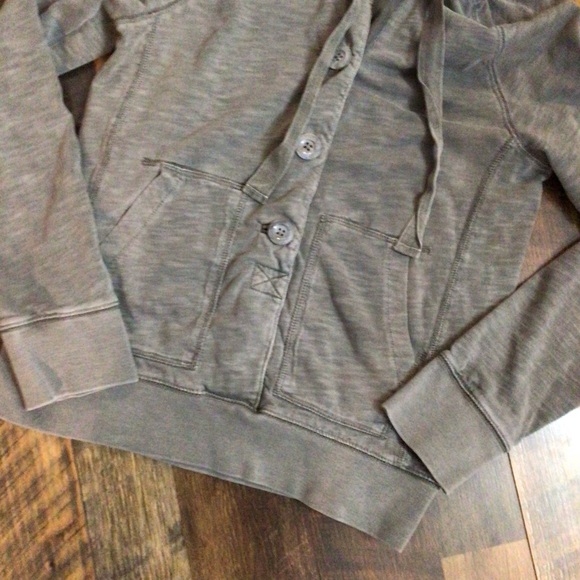 J. Crew Washed Heavyweight Jersey Hoodie S - Picture 3 of 6